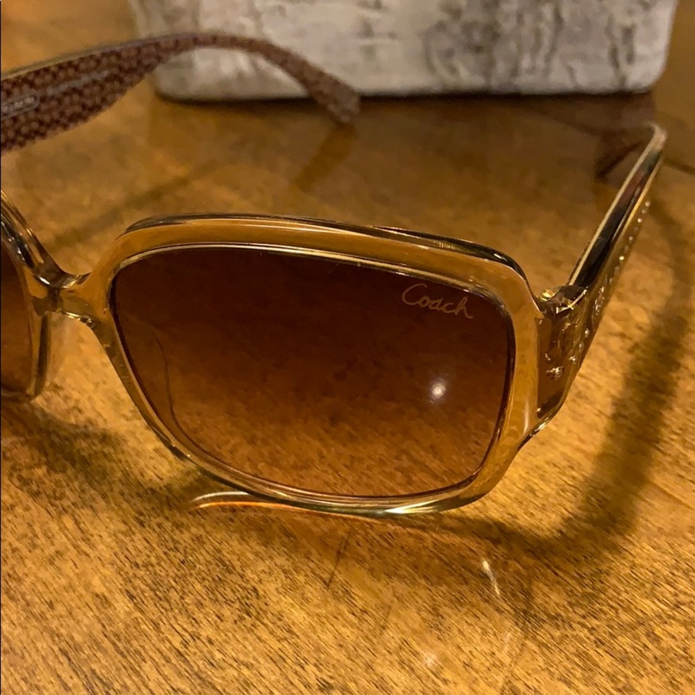 Sunglasses - Picture 4 of 5
